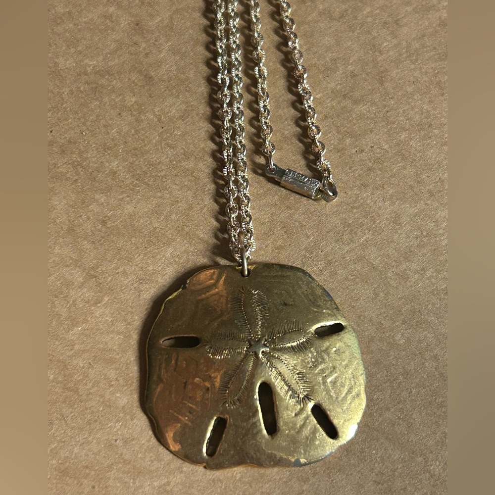 Gold Sand Dollar Pendant Necklace‎ - Germany Stamped Vintage Clasp